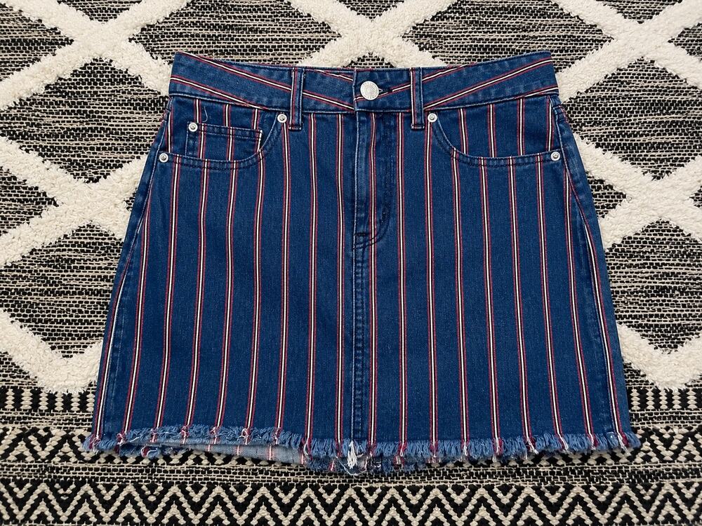 American Eagle Hi Rise Mini Denim Skirt Womens Size 6 Blue Striped Americana